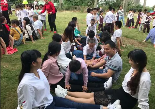 家长容易陷入焦虑控制遭遇反抗无