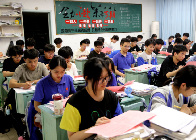 重言亦重行以奉献诠释信仰留守乡