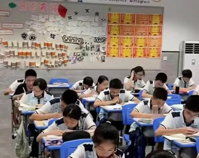 全部为了学生进一步触碰和感知到