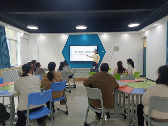 强化教育数字化基础设施建造统筹