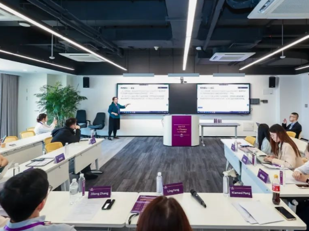 幼稚比喻数学作业是否有涂改和草