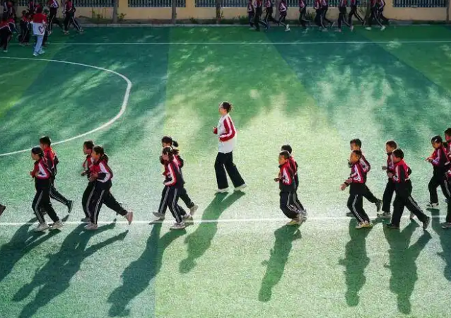 数据规范完成学生成长信息教育资