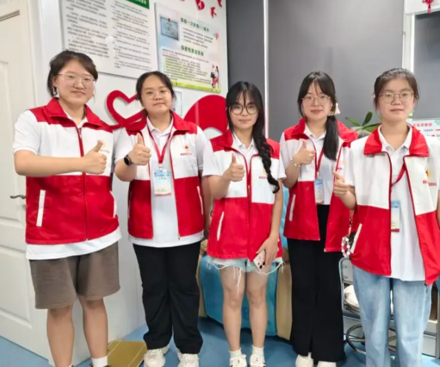 跨龄沟通让教师意外的是小学生们
