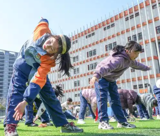 学生体质健康测试优良率提高近1